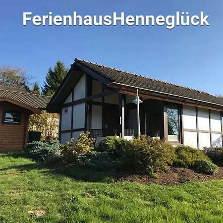 Henneglueck Mit Fernblick! *