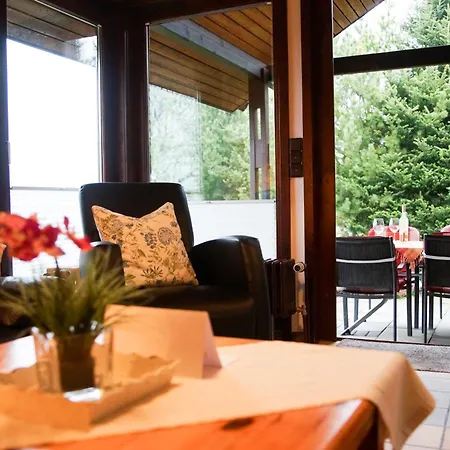 Henneglueck Mit Fernblick! Meschede