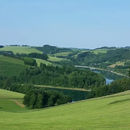 Henneglueck Mit Fernblick! *